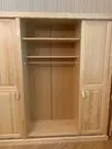 Шкаф-купе массив сосны с зеркалом Скандинавия 3-ств