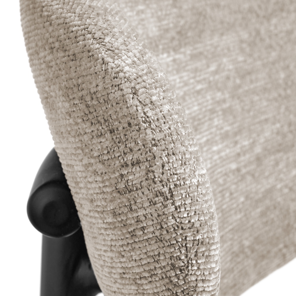 Стул полубарный Lucas 2 латте шенилл с чёрными ножками