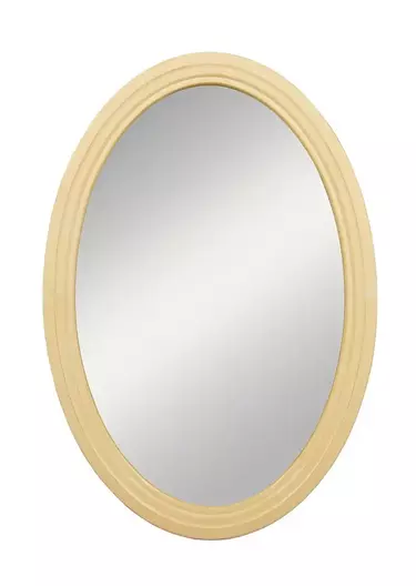 Зеркало в раме из дерева