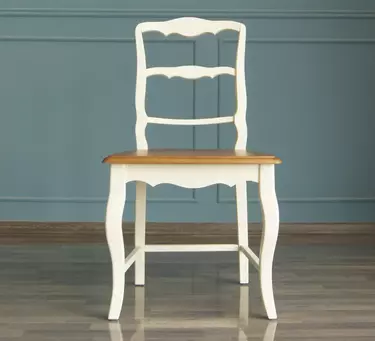 Стул деревянный массив