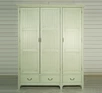 Шкаф трёхстворчатый массив "Olivia"