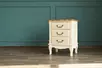 Прикроватная тумба Leontina на три ящика