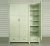 Шкаф трёхстворчатый массив "Olivia"