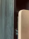 Узкий шкаф с тремя дверками "Сплит (Split)" SP10