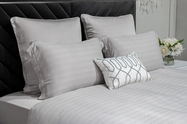 180JOD-18004 Простыня на резинке бамбук,серая 180*200*30