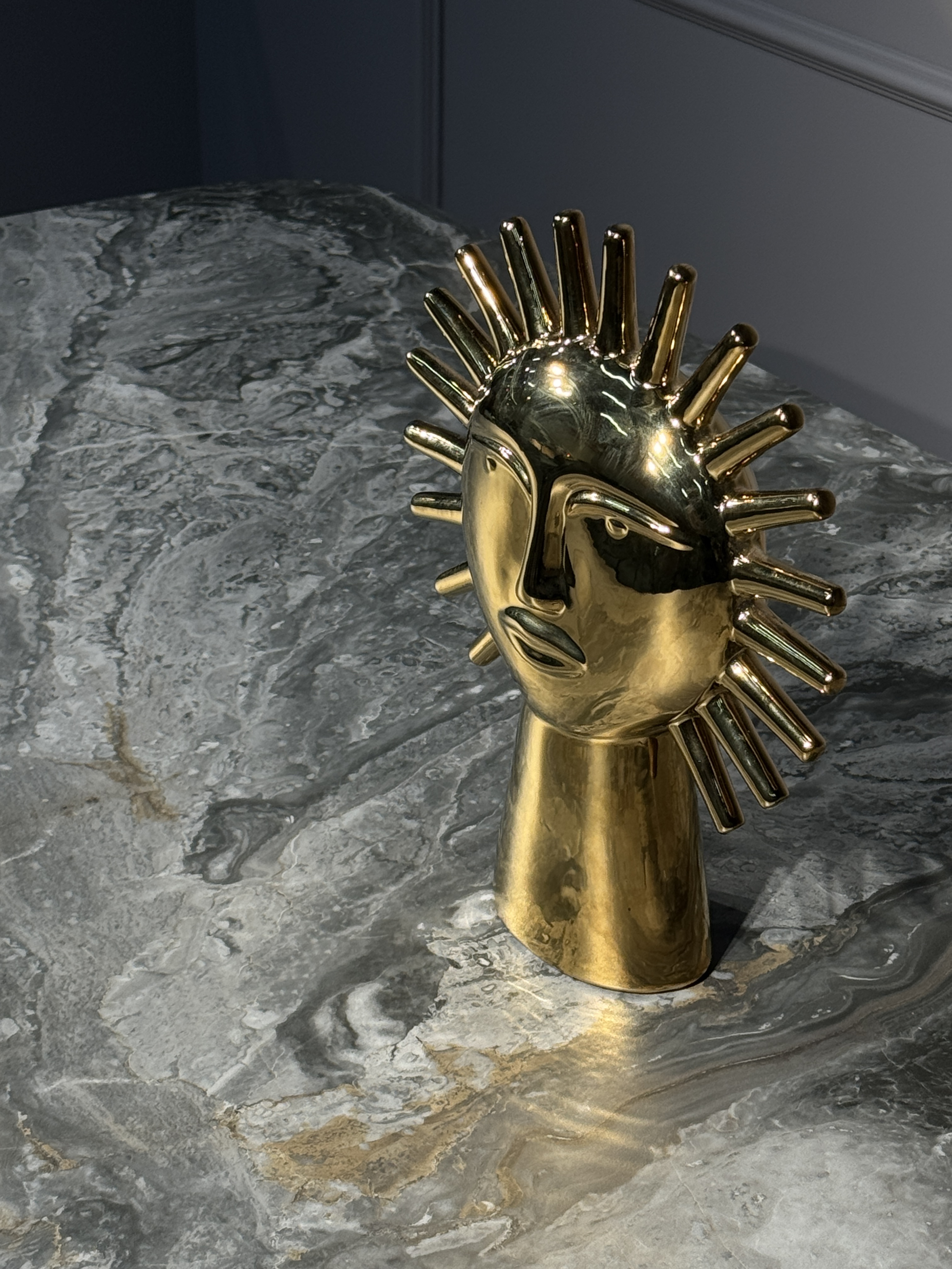 Статуэтка Солнце IST-084, 25х31 см, золотой глянцевый