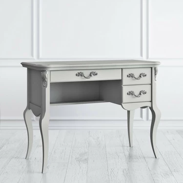 Туалетный столик 