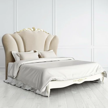 Кровать с мягким изголовьем 180*200 