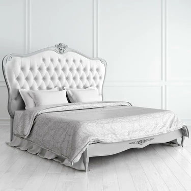 Кровать с мягким изголовьем 180*200 