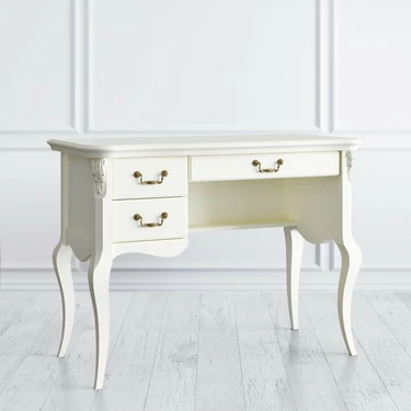 Туалетный столик 