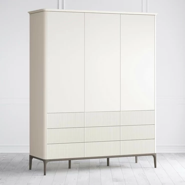 Шкаф 3 двери 