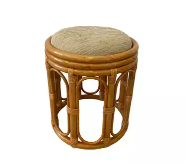 Пуф из ротанга 12/18