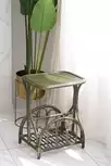 Столик-газетница из ротанга