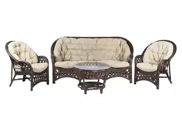 Комплект Черчилль с 3-местным диваном и круглым столом, подушки светлые