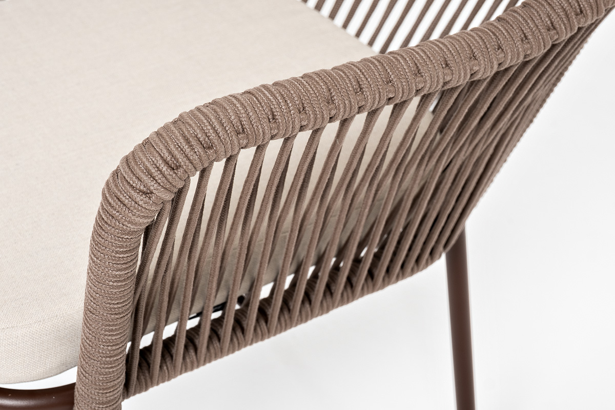 "Лион" стул плетеный из роупа, каркас из стали коричневый (RAL8016) муар, роуп коричневый круглый, ткань бежевая 15052