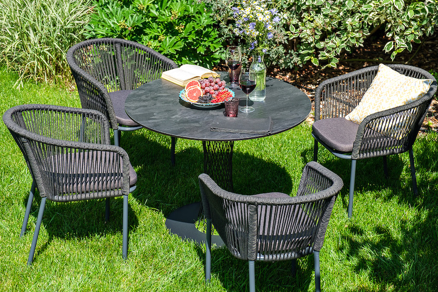 "Диого" обеденная группа на 4 персоны со стульями "Марцелло", столешница "серый гранит"