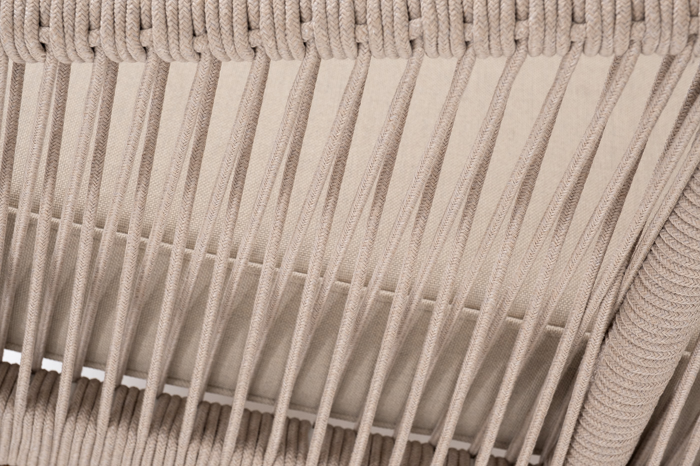 "Каннизо" левый модуль плетеный из роупа, основание дуб, роуп бежевый круглый, ткань бежевая 052