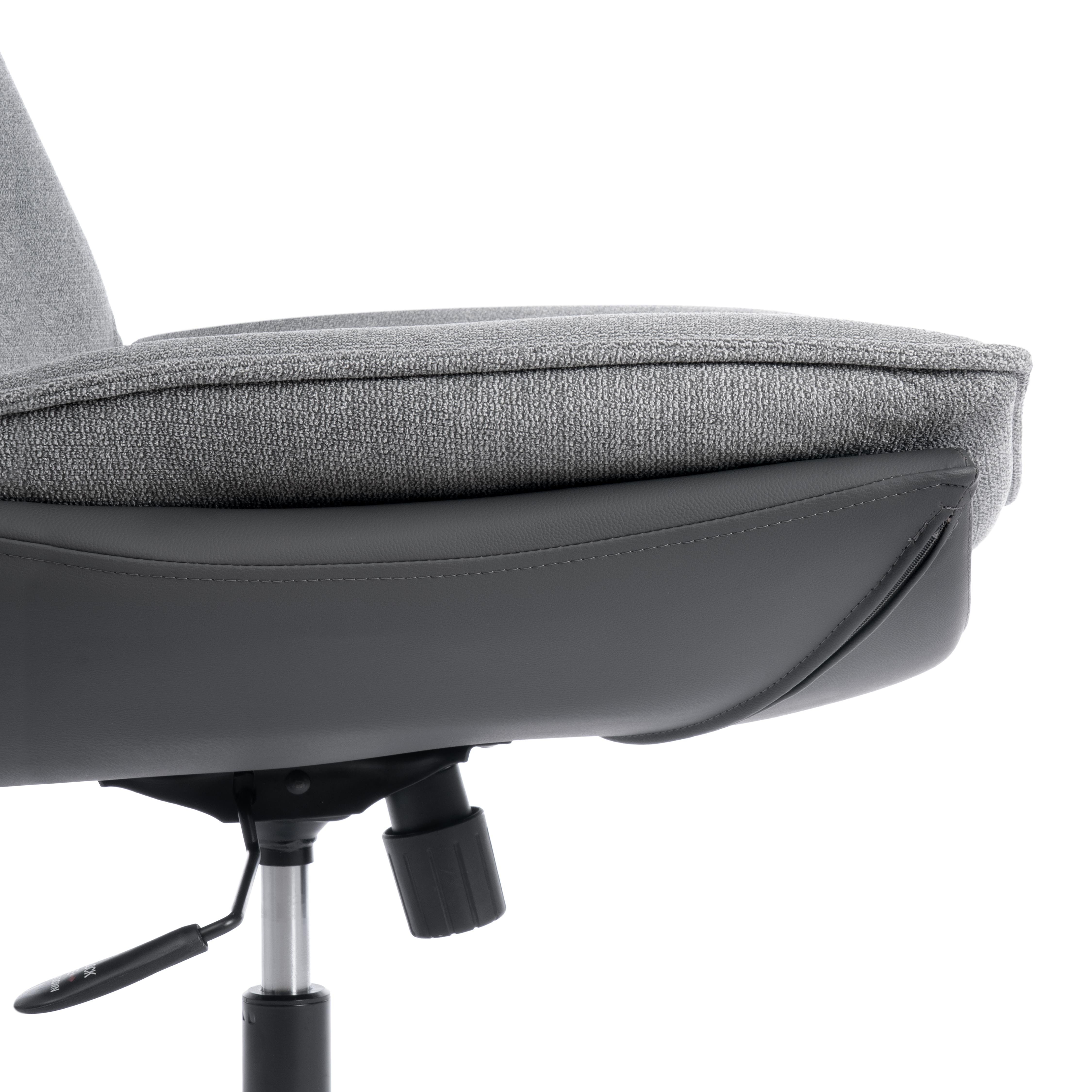 Кресло лаунж Cosmo