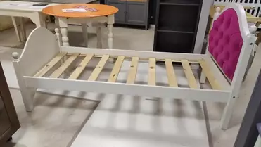 Кровать массив К-2 с мягким изголовьем 800 х 1800 (выставочный образец)