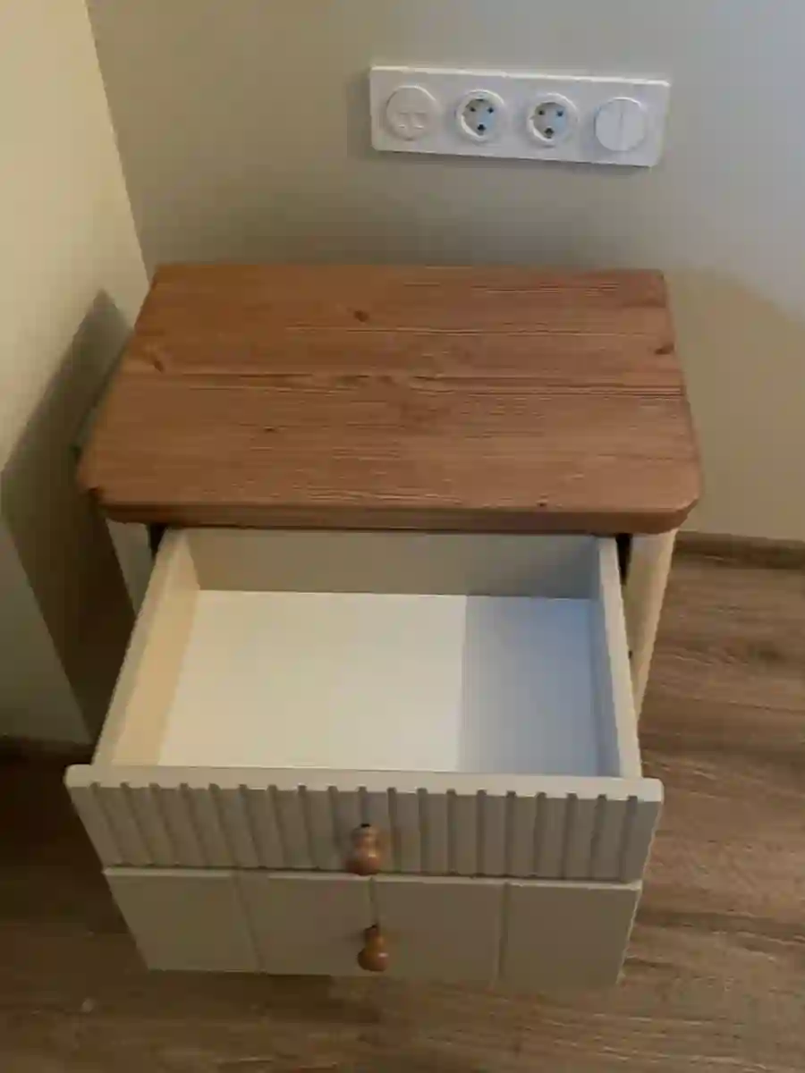 Тумба из дерева 2 ящика Грета №2-140