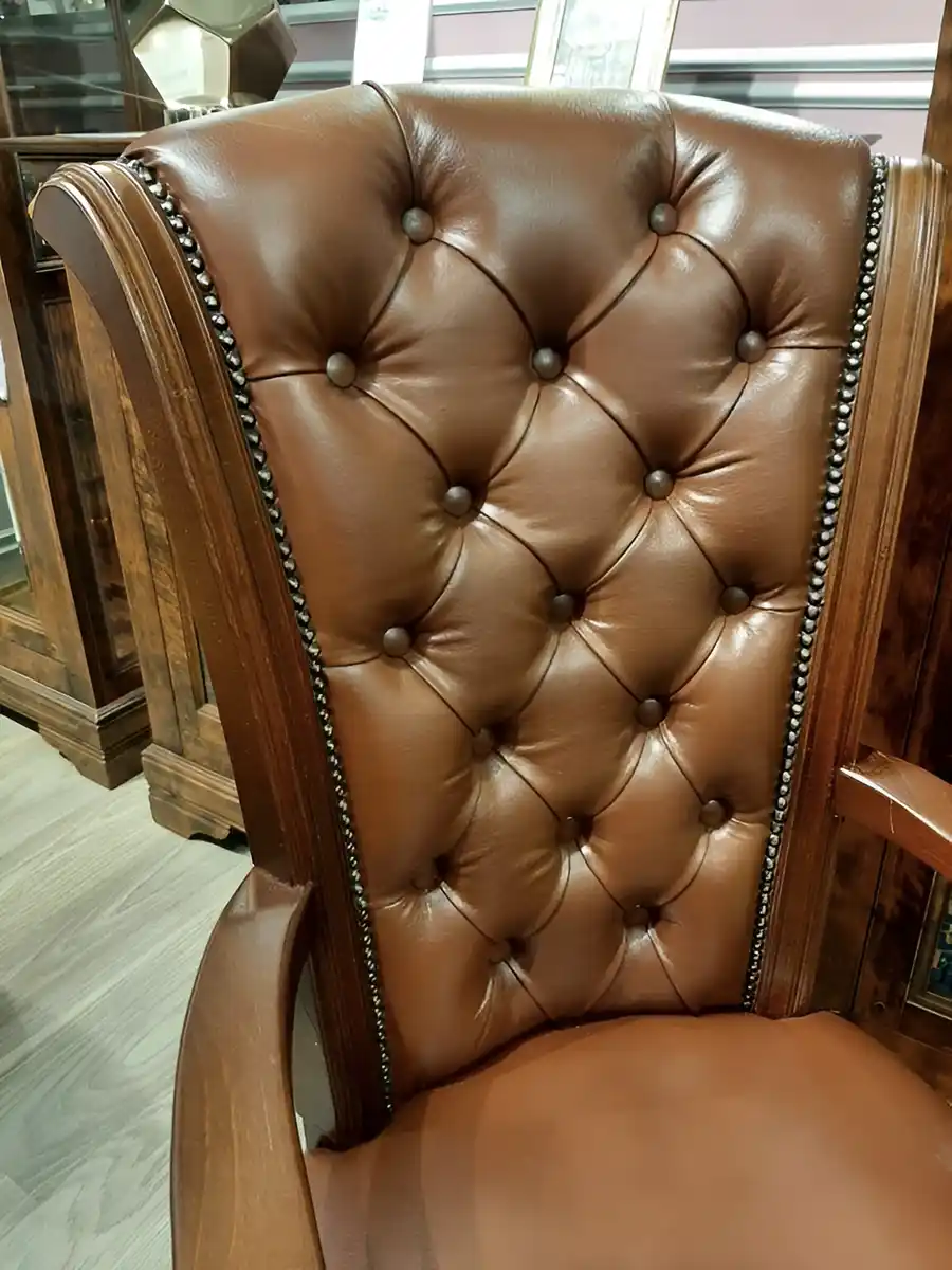 Кресло Атлантис (кожзам  с черной патиной)