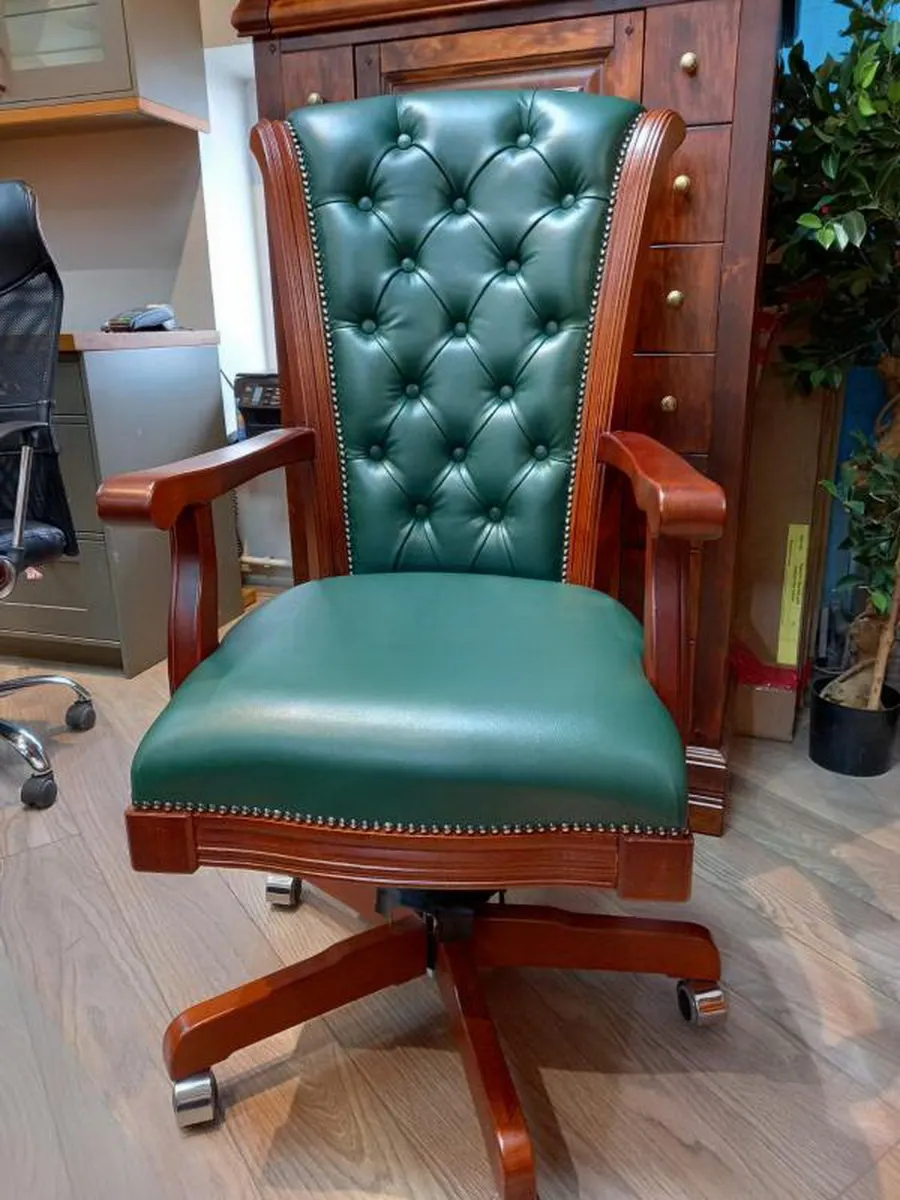 Кресло Атлантис (кожзам)