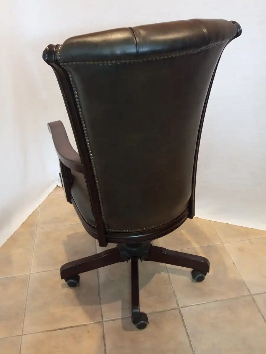 Кресло Атлантис (кожзам)