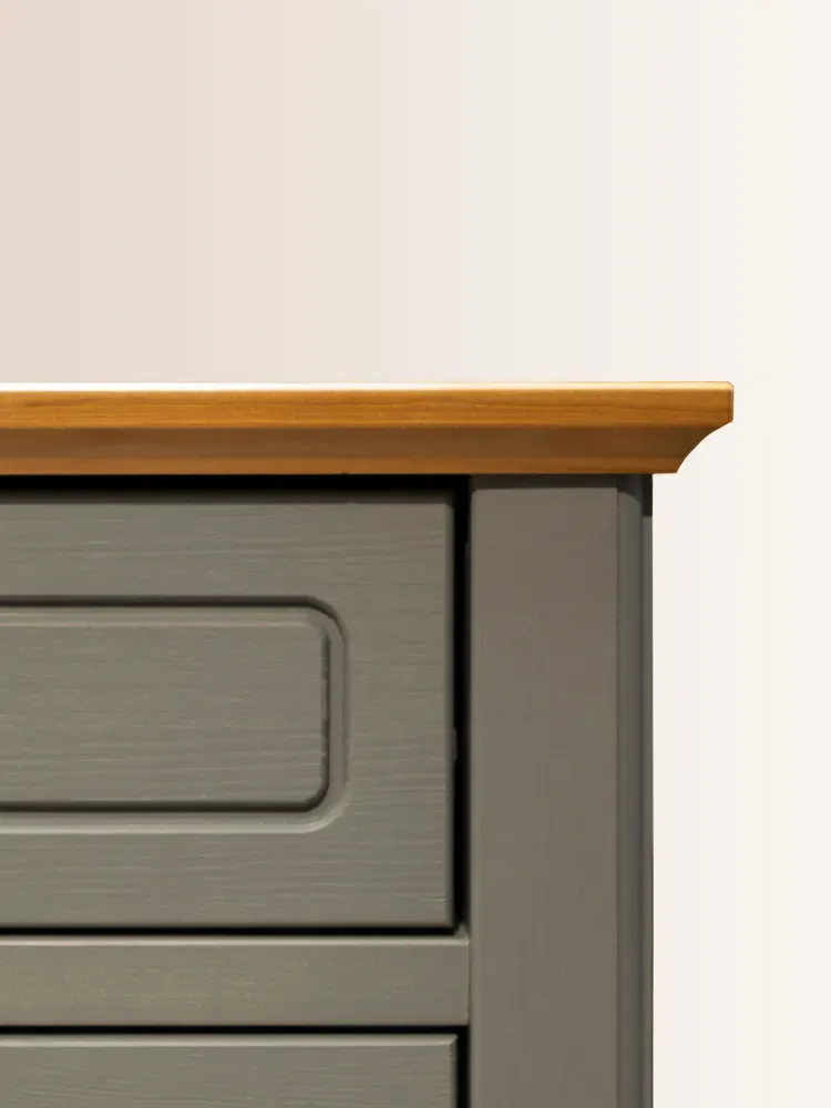 Комод 022 Пенни серый 7046/ антик 24 (выставочный образец)