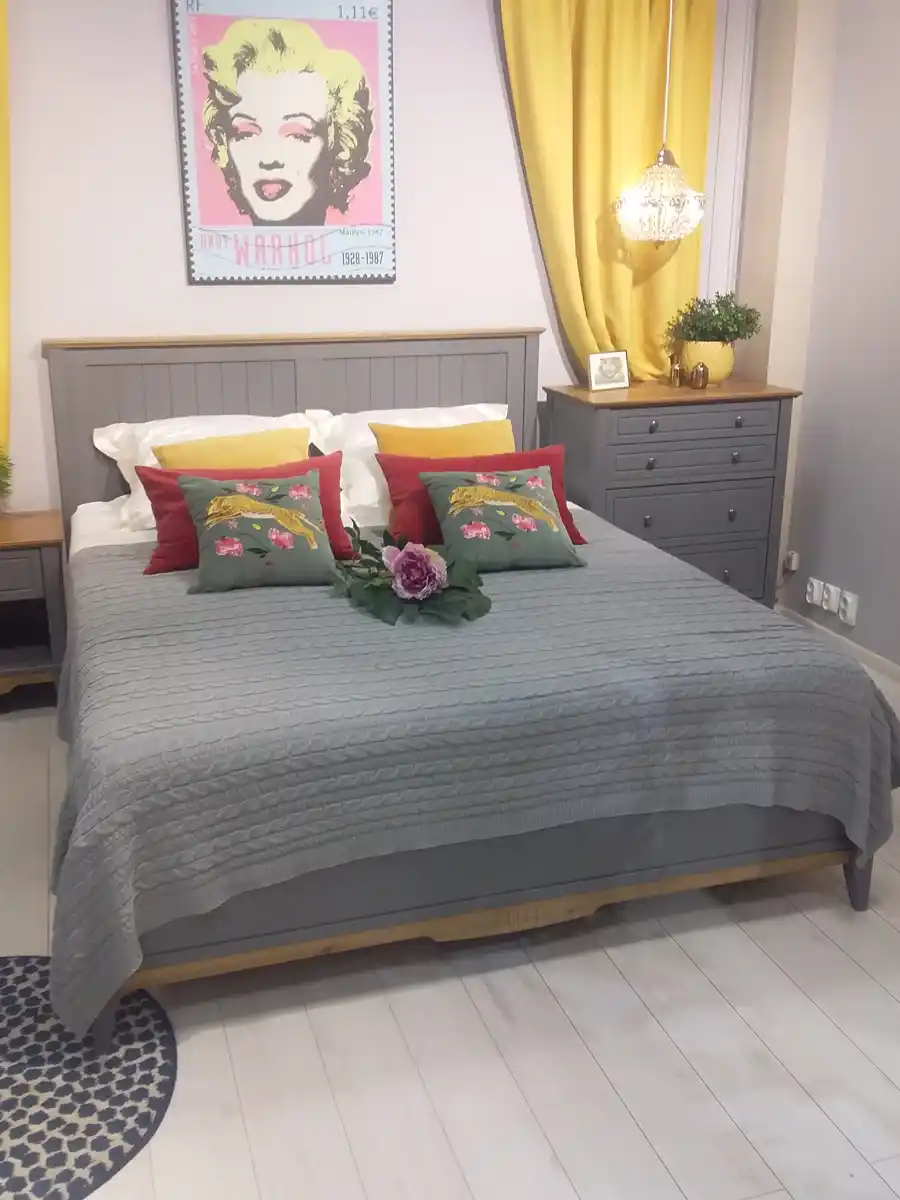 Кровать Пенни 160х200 серый 7046/ антик 24 (выставочный образец)