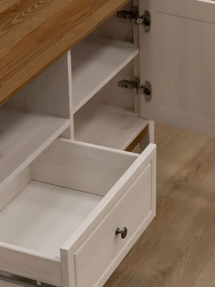 Тумба ТВ с дверцами -1600 Пенни белый воск-антик 24