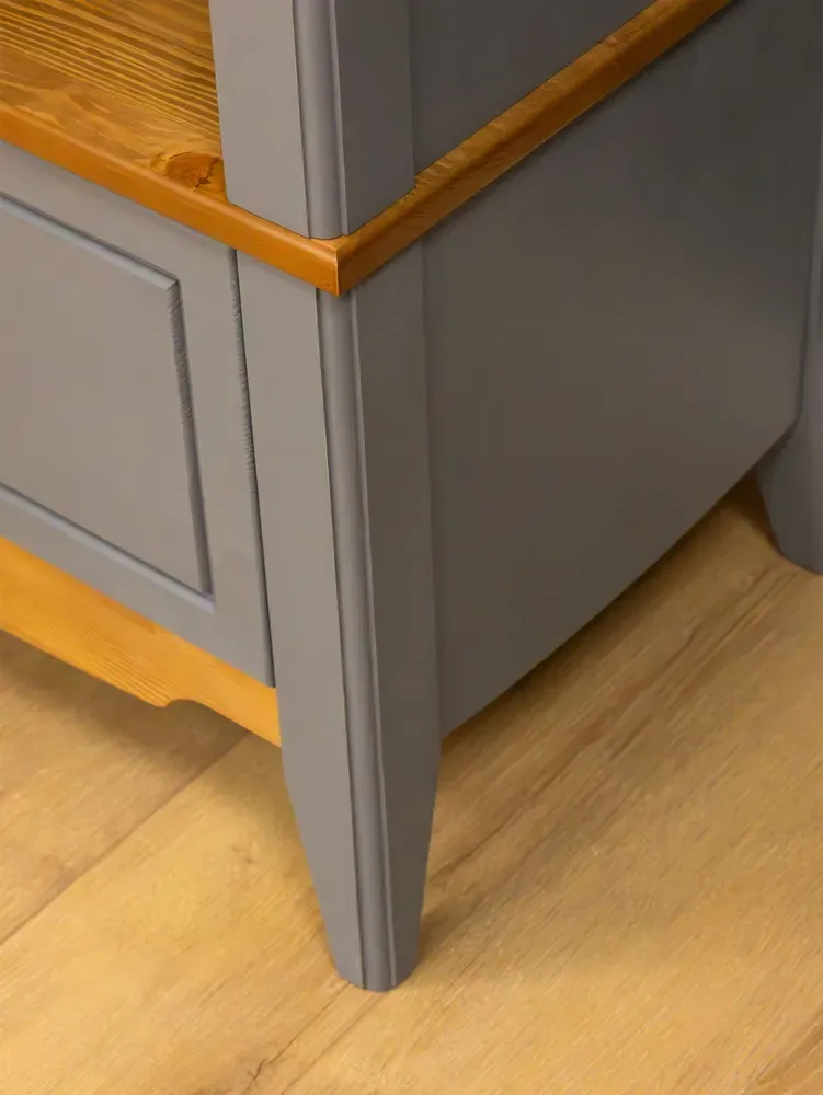 Шкаф для прихожей/белья Пенни с зеркалом серый 7046/антик 24