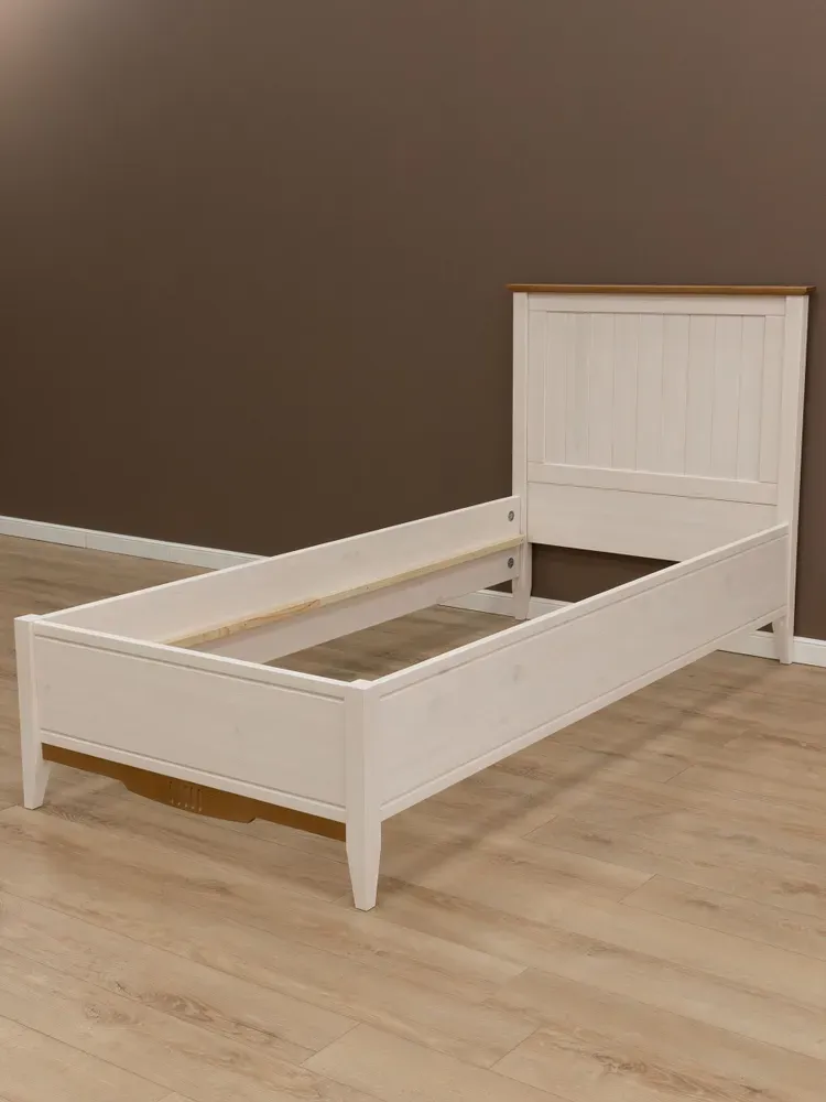 Кровать белая массив сосны 900х2000 Пенни белый воск-антик 24