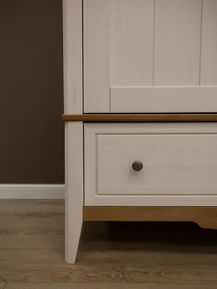 Шкаф комбинированный двухстворчатый 21 Пенни белый воск-антик 24