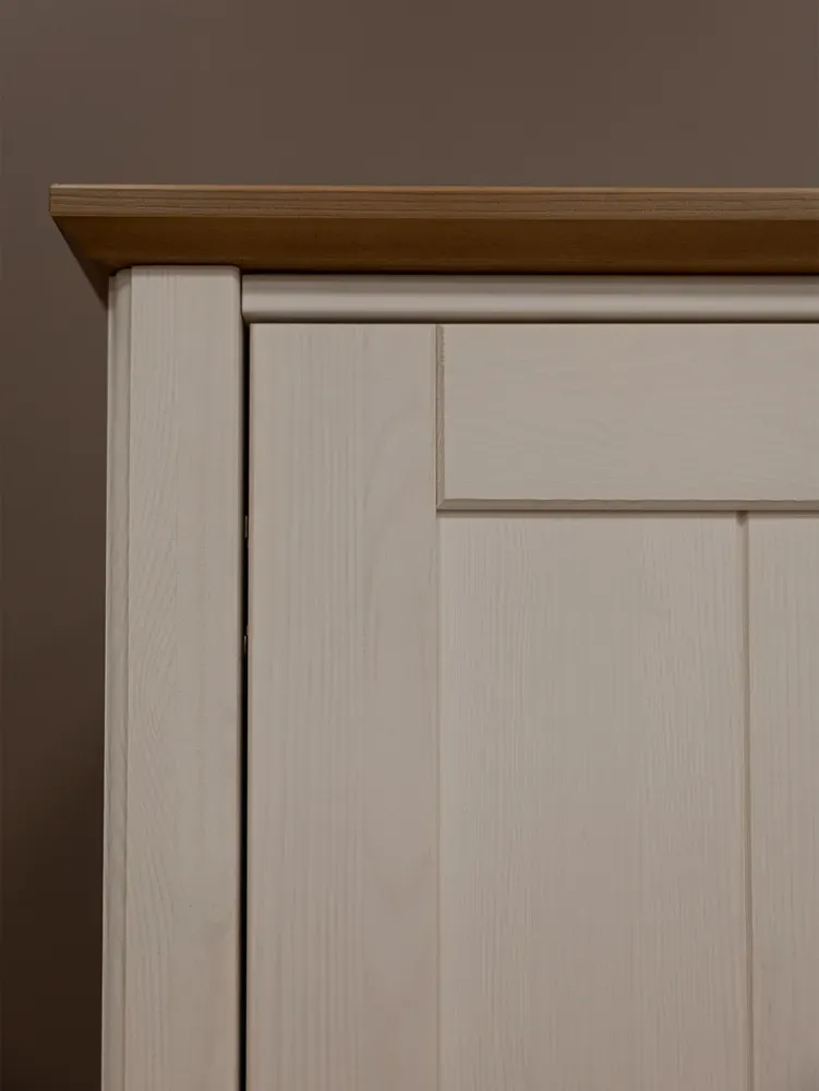 Шкаф комбинированный двухстворчатый 21 Пенни белый воск-антик 24