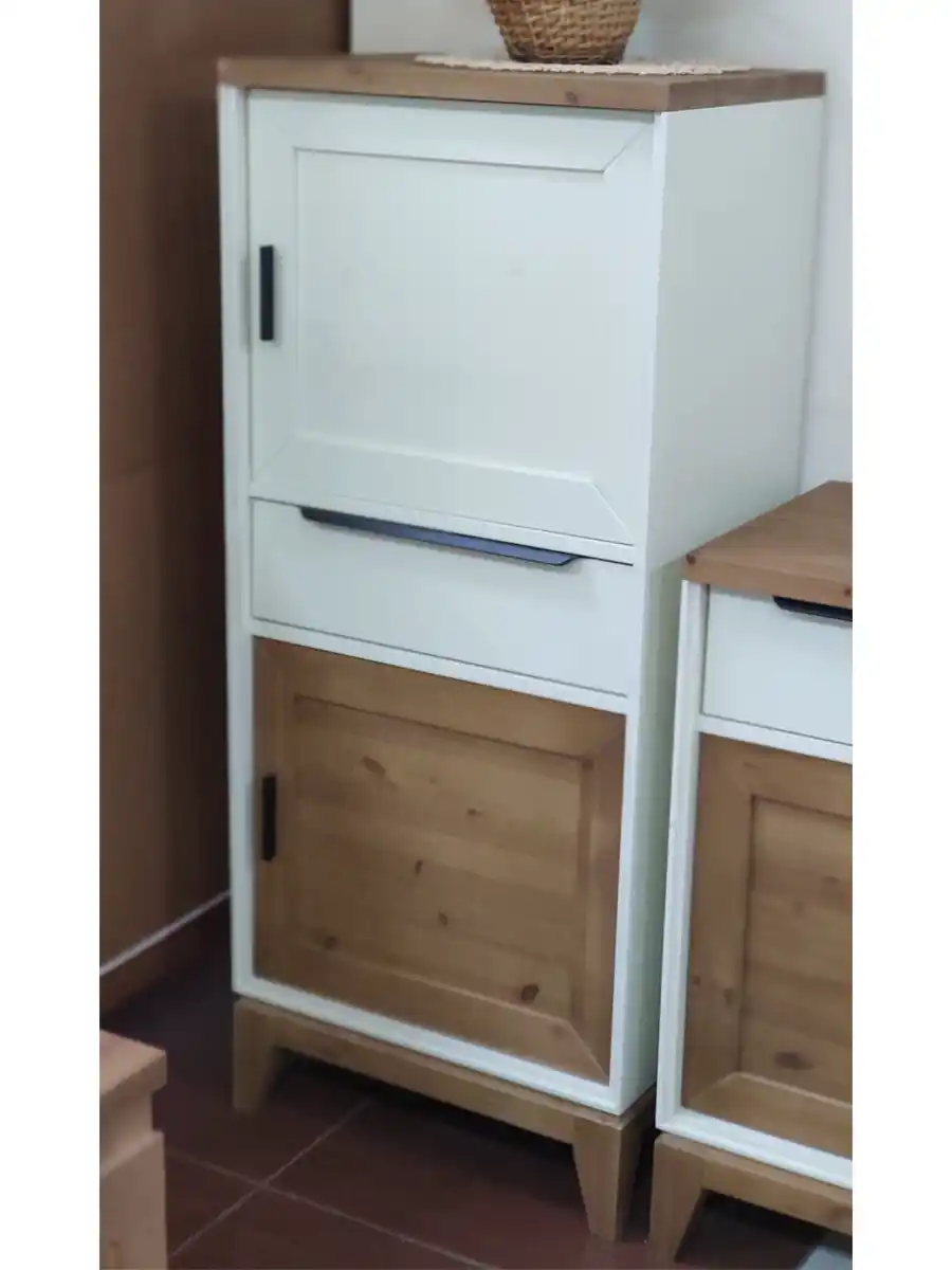 Шкаф низкий Монтана 2 дв.1 ящ. (выставочный образец)