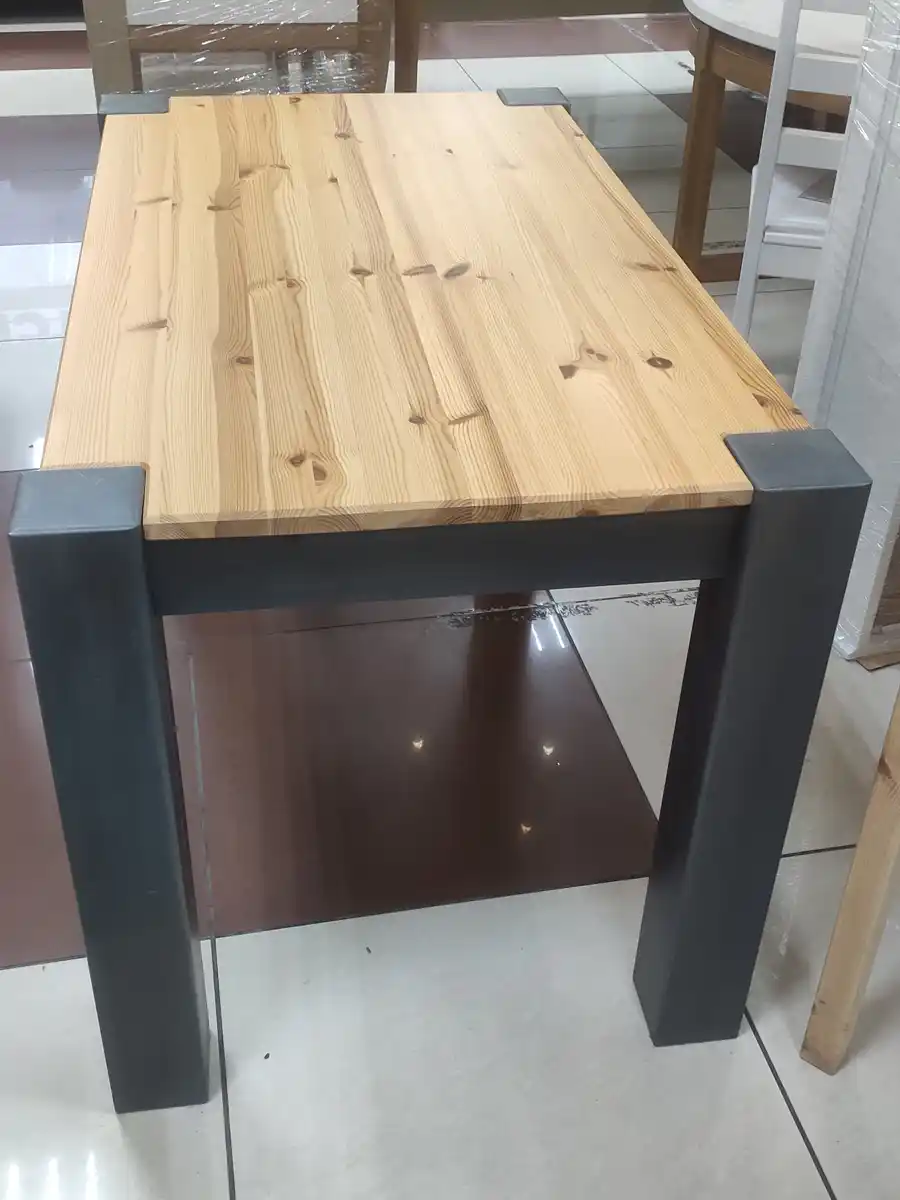 Стол Брамминг обеденный 1220 (выставочный образец)