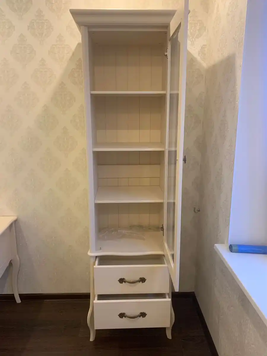 Витрина Лебо 1-дверная (выставочный образец)