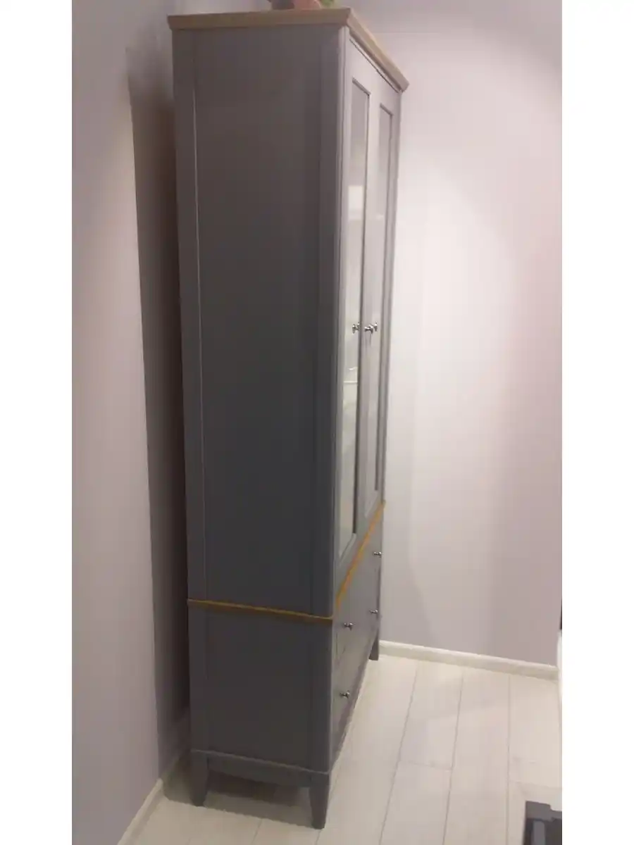 Шкаф для посуды 22 Пенни серый 7046/ антик 24 (выставочный образец)