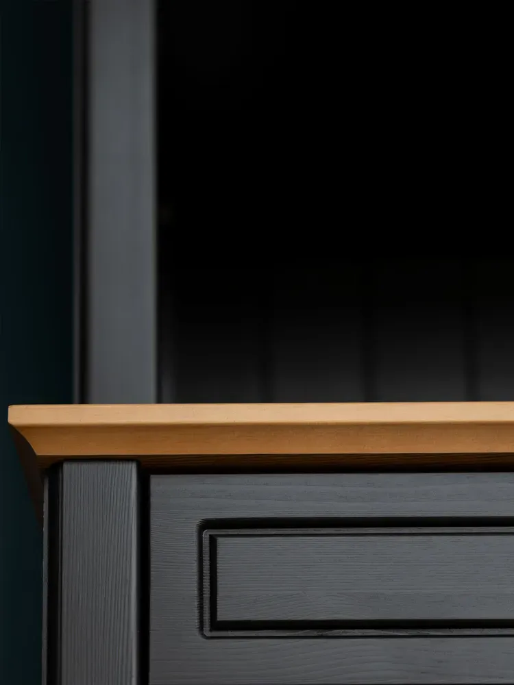 Буфет из массива сосны Пенни блэк/антик 24