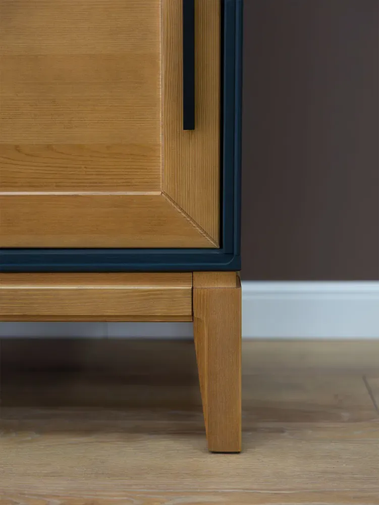 Шкаф буфет напольный для посуды 21 Гранада серый 7016/антик 24