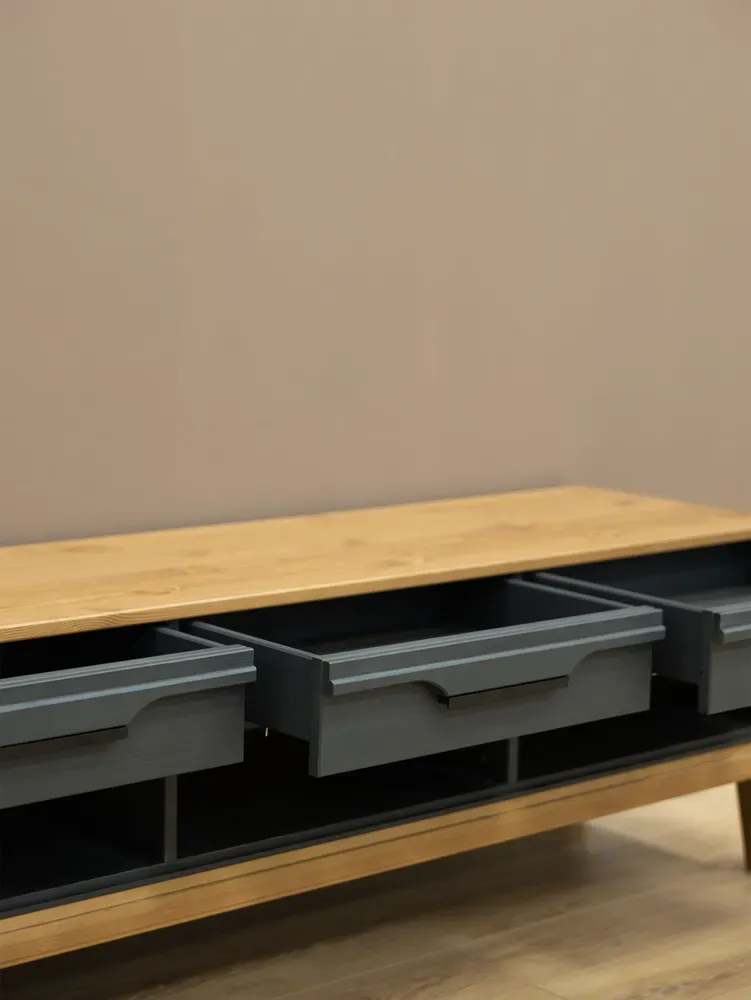 Тумба ТВ с ящиками 03 Гранада серый 7016/антик 24