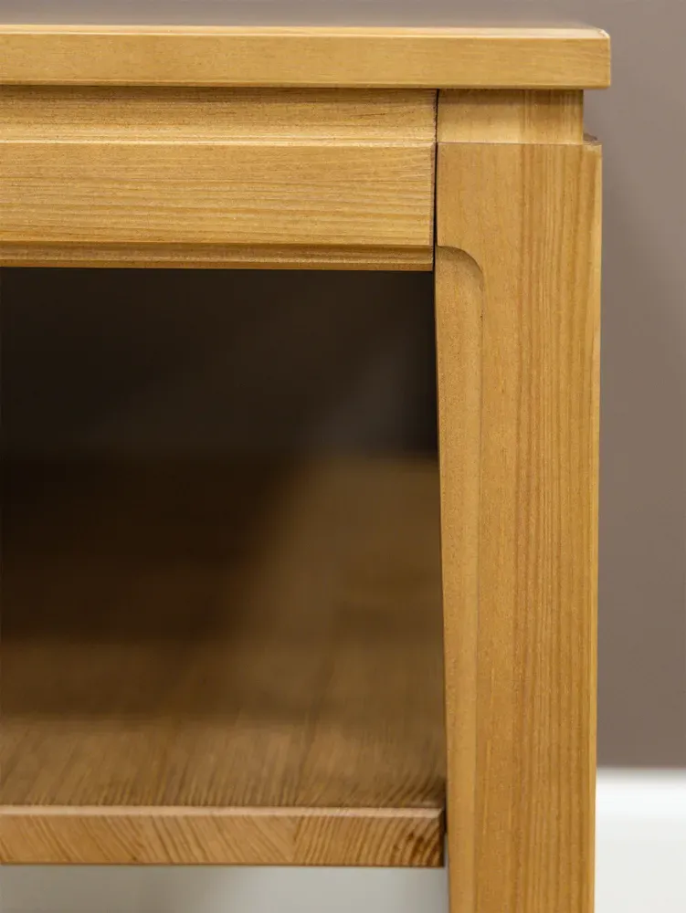 Стол журнальный Гранада 600х600 антик 24