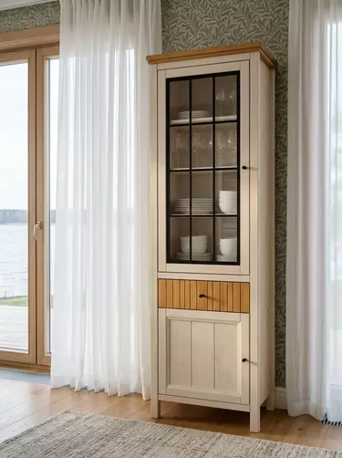 Шкаф Сканди для посуды 111СТЧ стеклянная и глухая двери, белый/антик