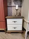 Тумба из дерева Брусно-М прикроватная Кремово белый/Старый орех (выставочный образец)