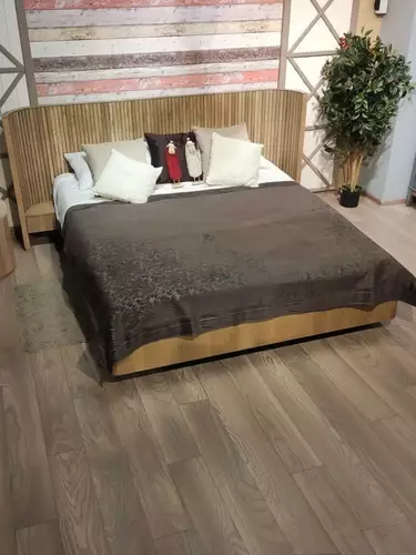 Кровать  Eclipse 1600х2000 ПАРЯЩАЯ (выставочный образец)